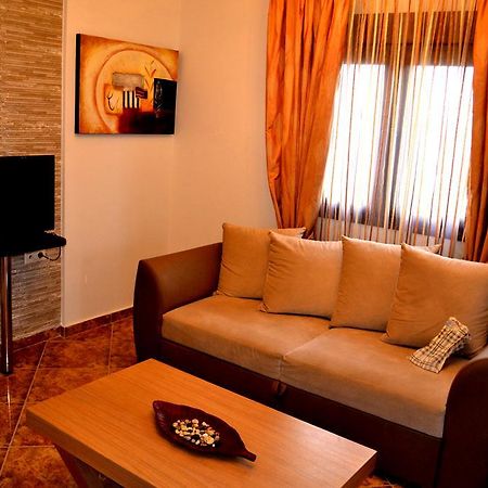 Αmalia Lux Villas Nea Vrasna Exterior foto
