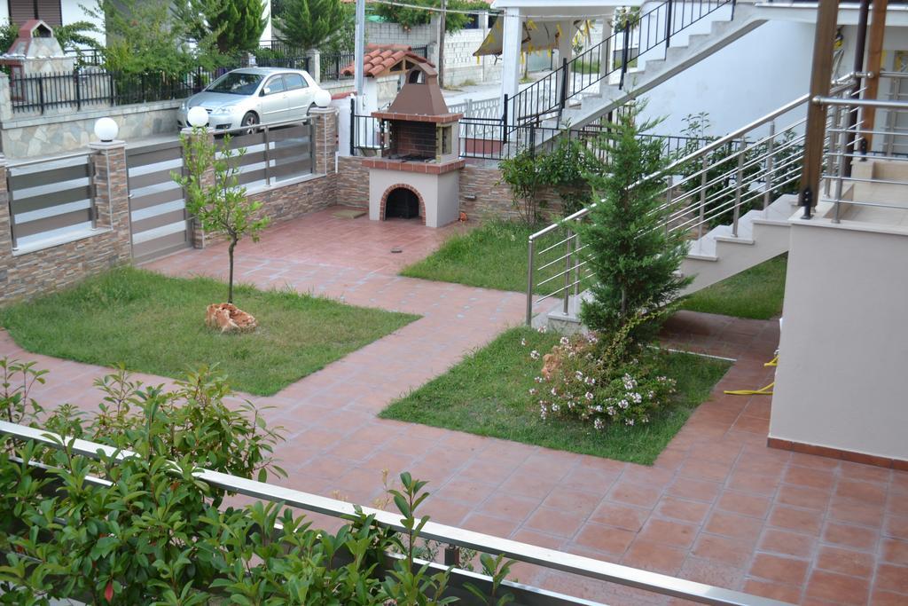 Αmalia Lux Villas Nea Vrasna Exterior foto