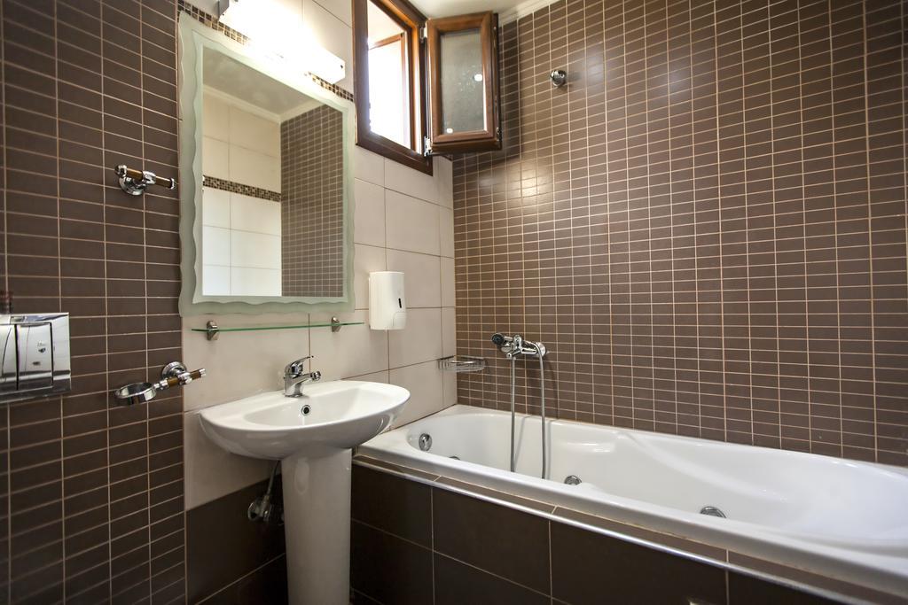 Αmalia Lux Villas Nea Vrasna Exterior foto